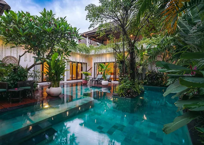 Villa Frangipani Merah At Berawa *